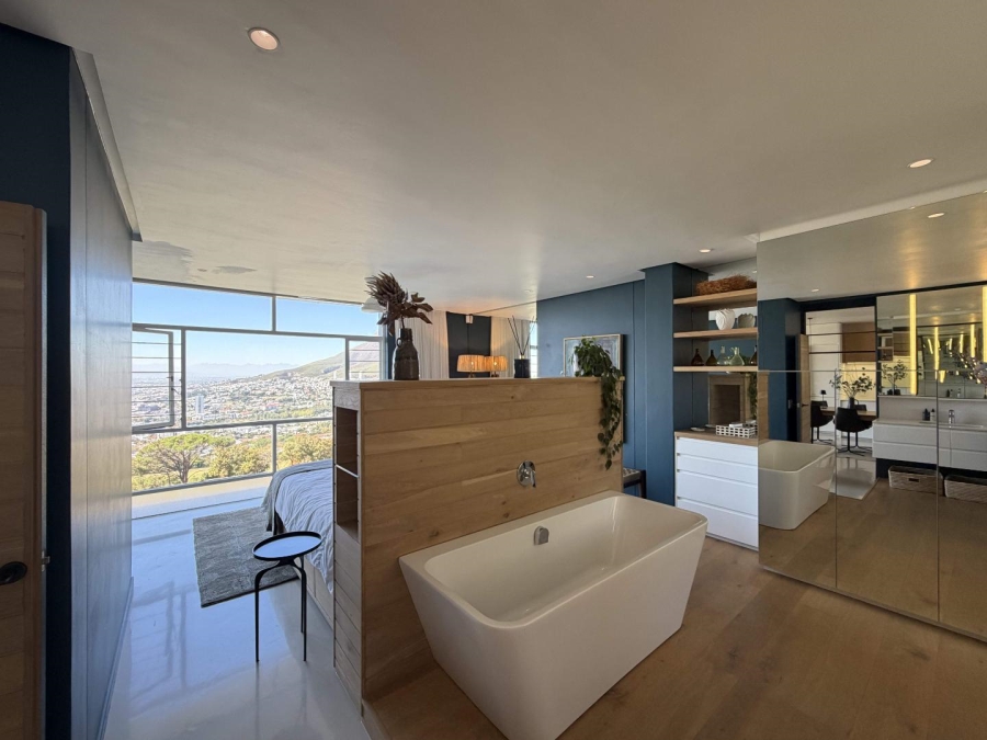 To Let 1 Bedroom Property for Rent in Tamboerskloof Western Cape